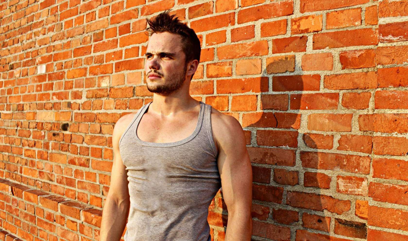 Значение имени Ролан и происхождение, судьба и характер